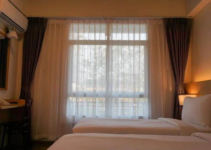 Ago Chinatown Hotel 3*