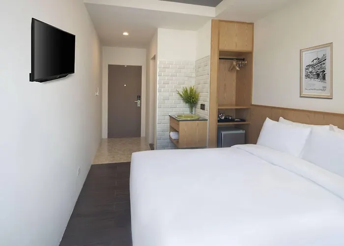 Ago Chinatown Hotel 3*